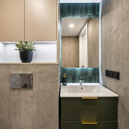 Loft 62 With Free Parking