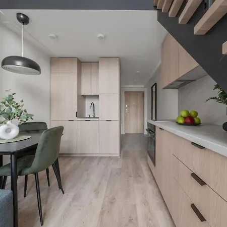 Апартаменти Loft 62 *